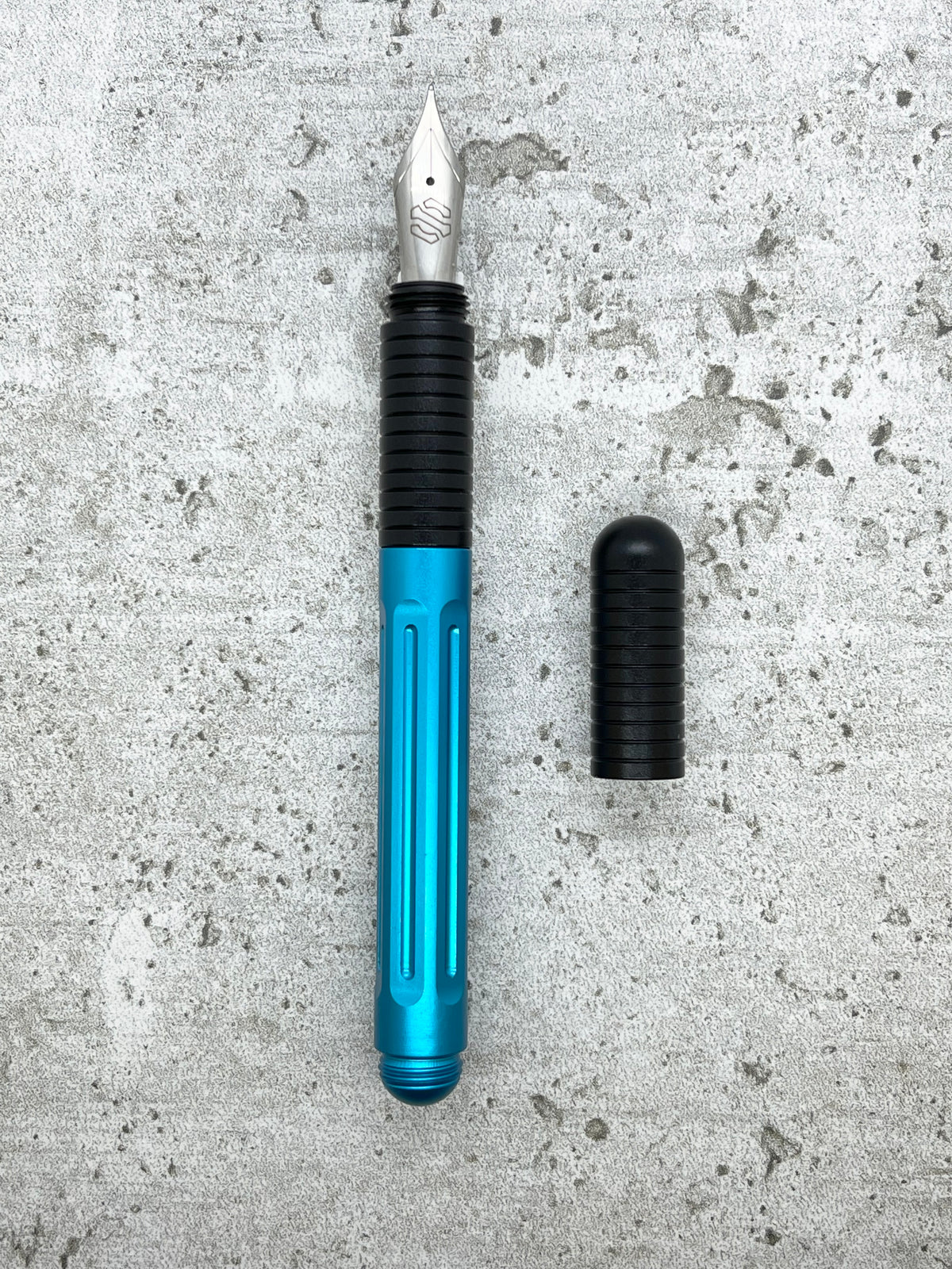 Axle / Aluminum (select color)