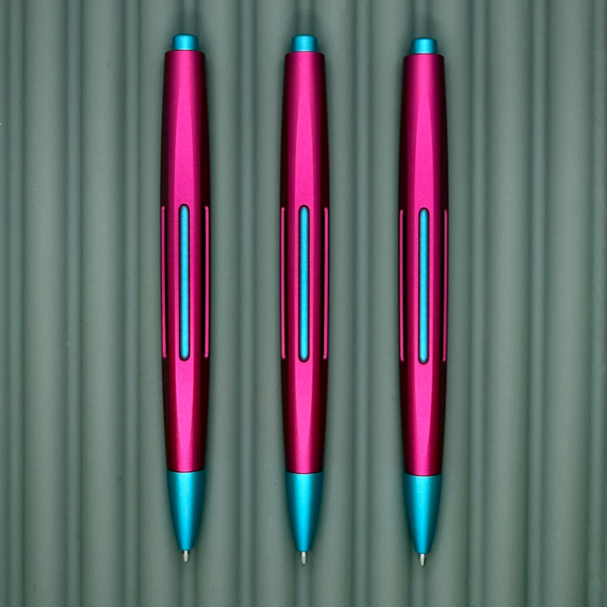 Clickstream / Pink & Cyan