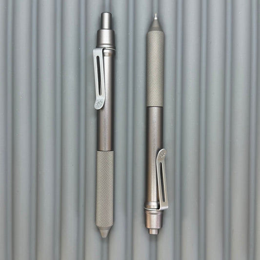 > Spoke Click Model C: Gunmetal Ano Aluminum /  Matte Titanium PEAK Knurled Grip