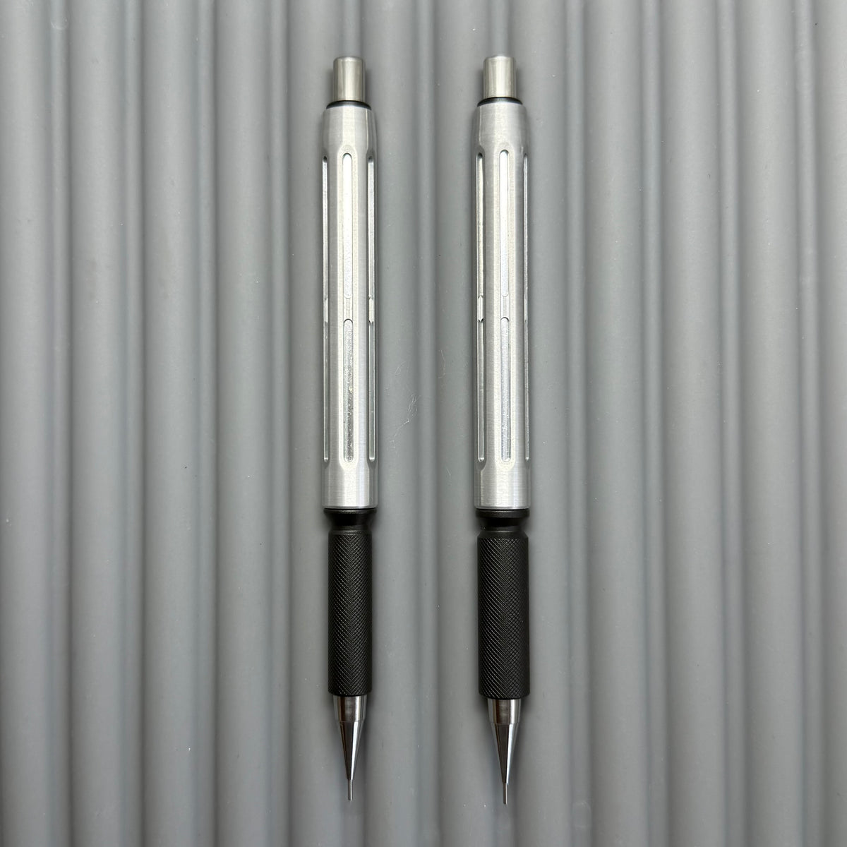 Model 6 / Proto Aluminum - Black 0.5mm
