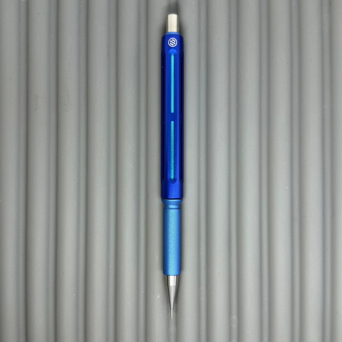 Model 6 / Triple Blue 0.5mm