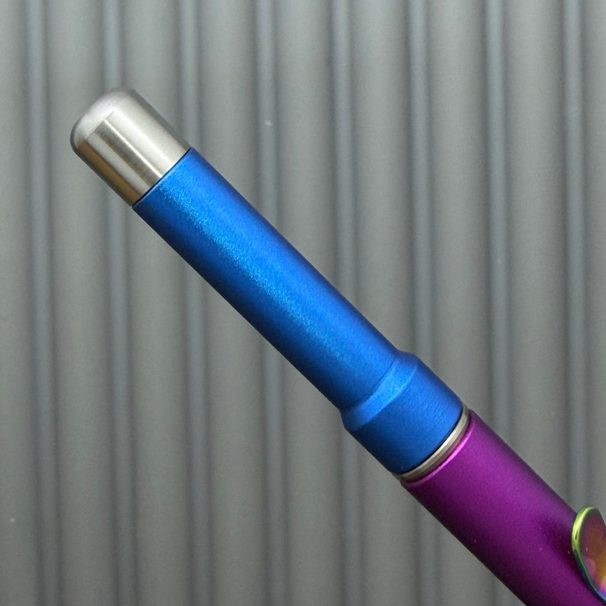 Roady / Purple & Blue Aluminum - Ti Grooved Grip - Rainbow Clip
