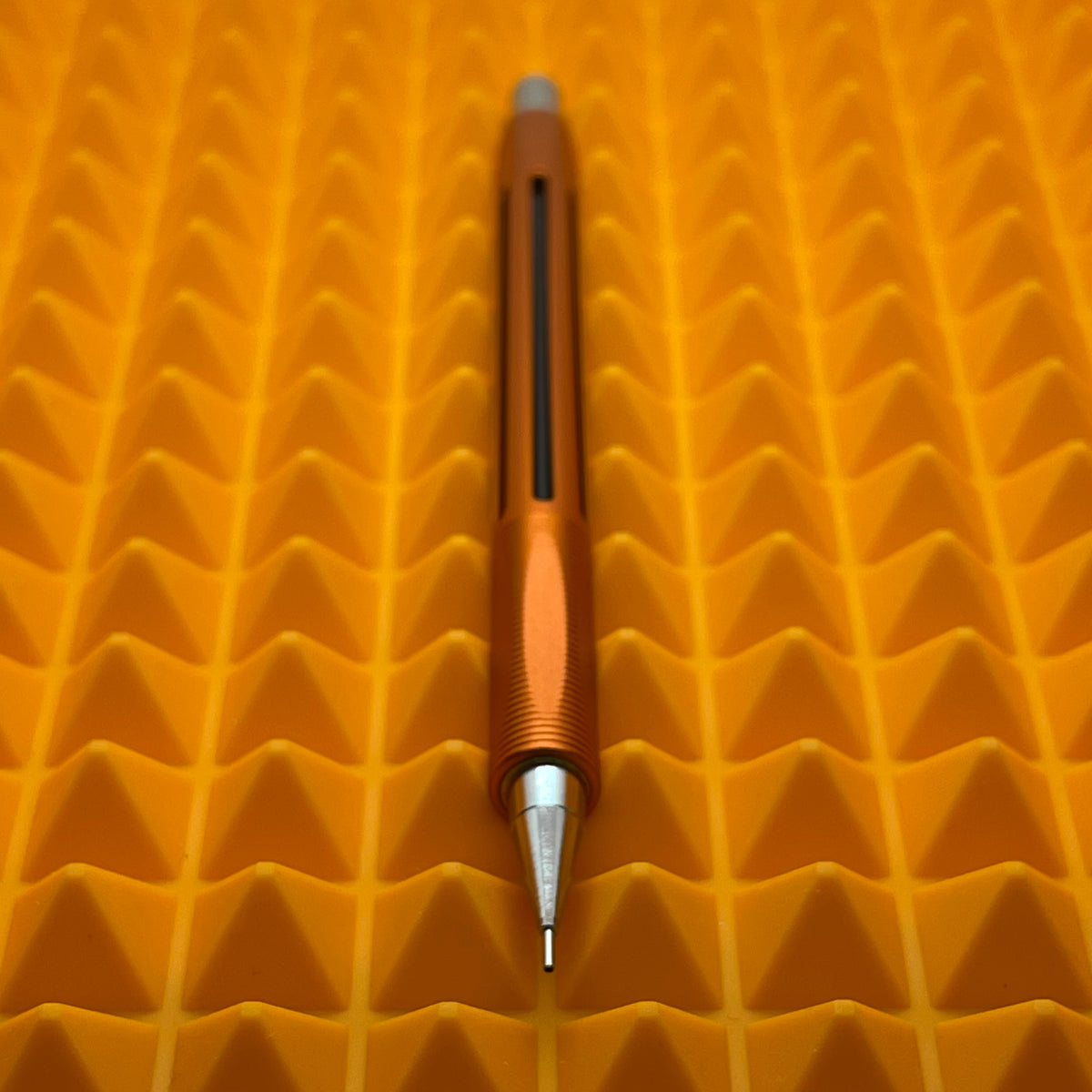 Spoke Pencil Model 5-1 Lava / 0.5mm (with Silicone Tip Guard)
