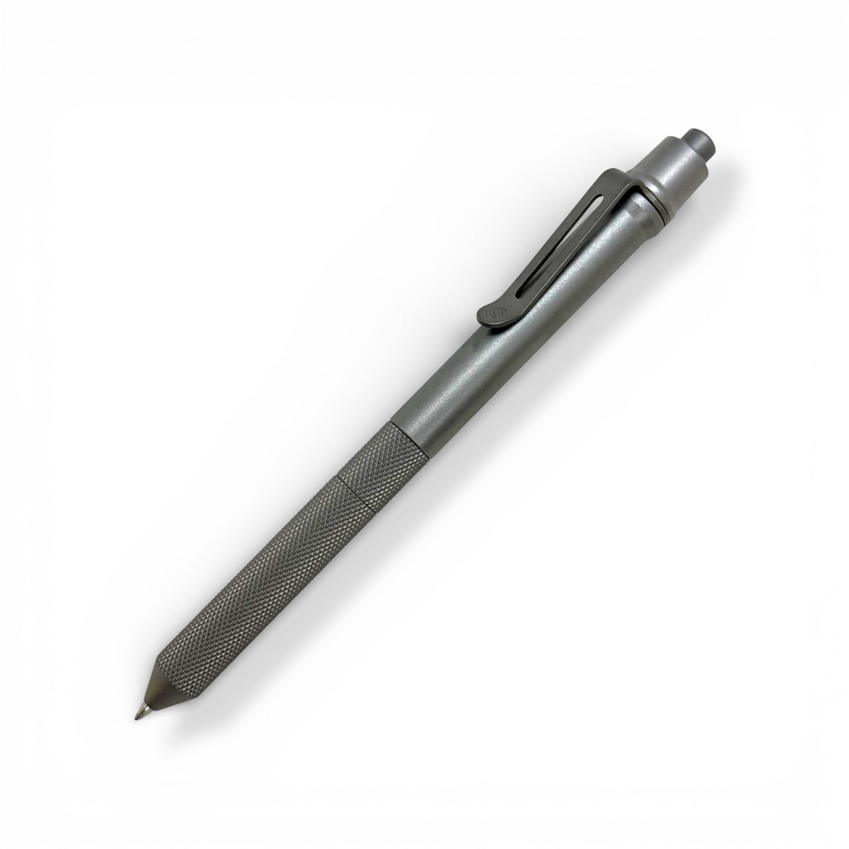 > Spoke Click Model CX-E: Matte Titanium / Knurled Grip (Uses Pentel® EnerGel refills)