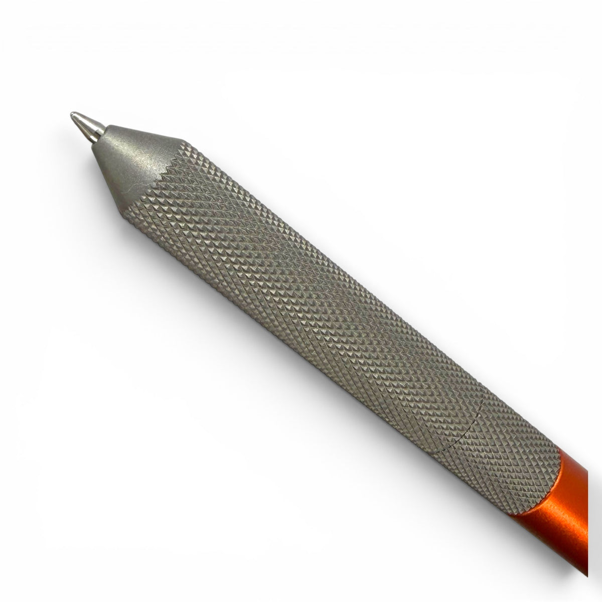 > Spoke Click Model CX-E: Matte Knurled Titanium Grip / Orange Aluminum Barrel (Uses Pentel® EnerGel refills)