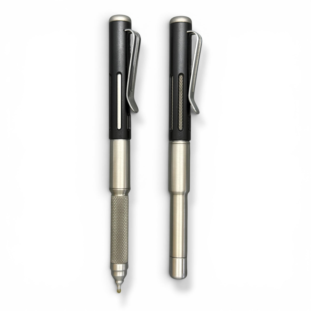 Roady  XL / Titanium - Knurled Grip - Black Aluminum Slot Cap