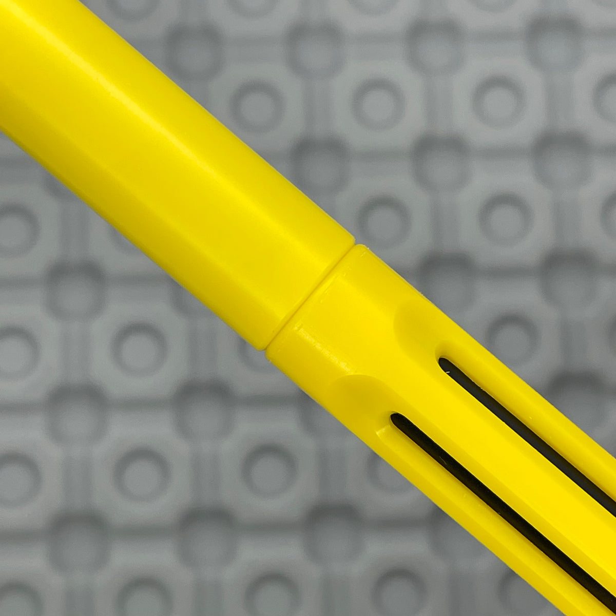 Icon Poly prototype / Yellow