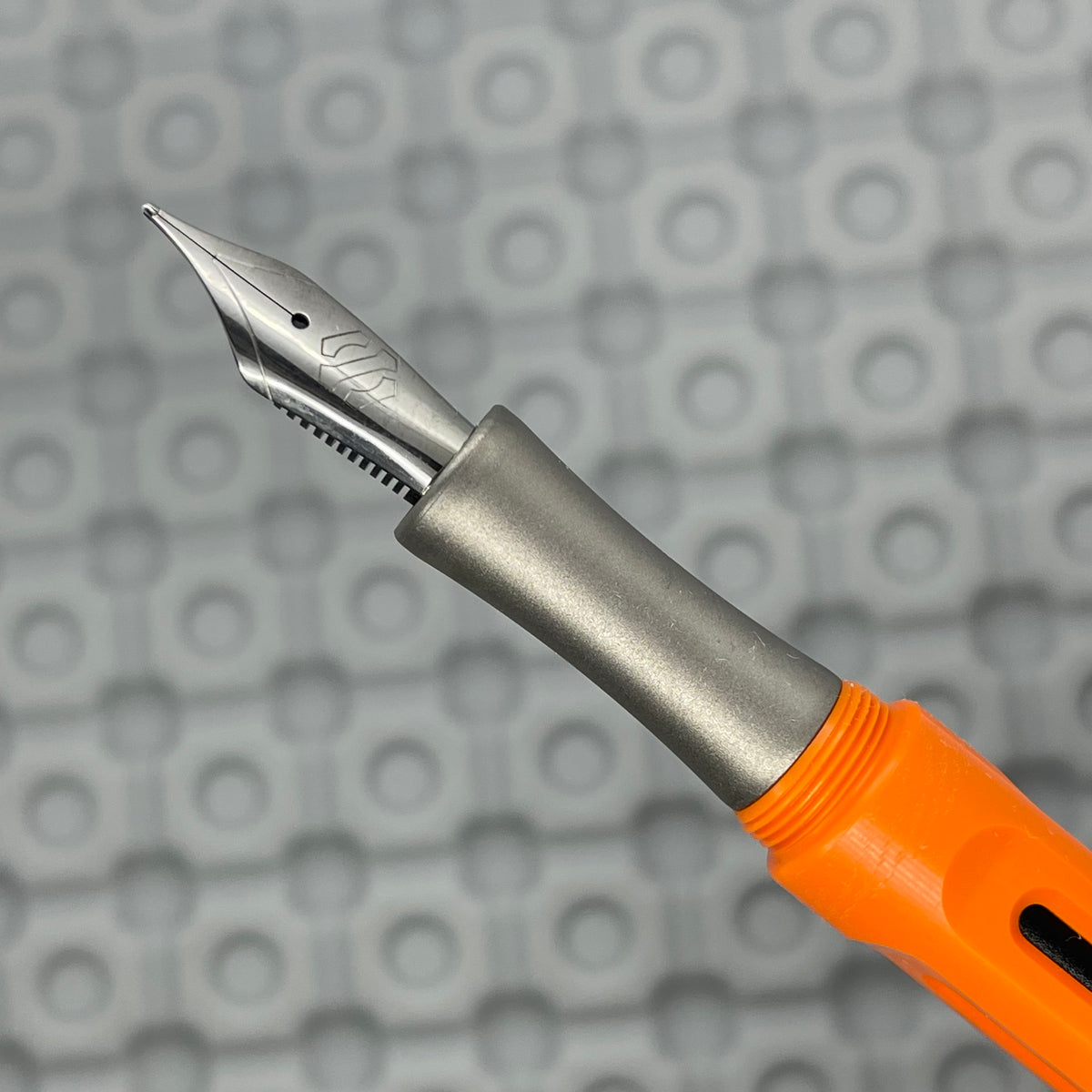 Icon Poly prototype / Blaze Orange
