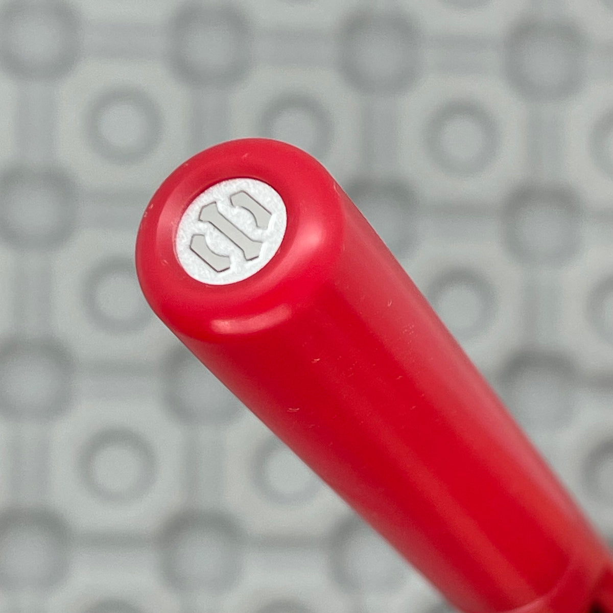 Icon Poly prototype / Red