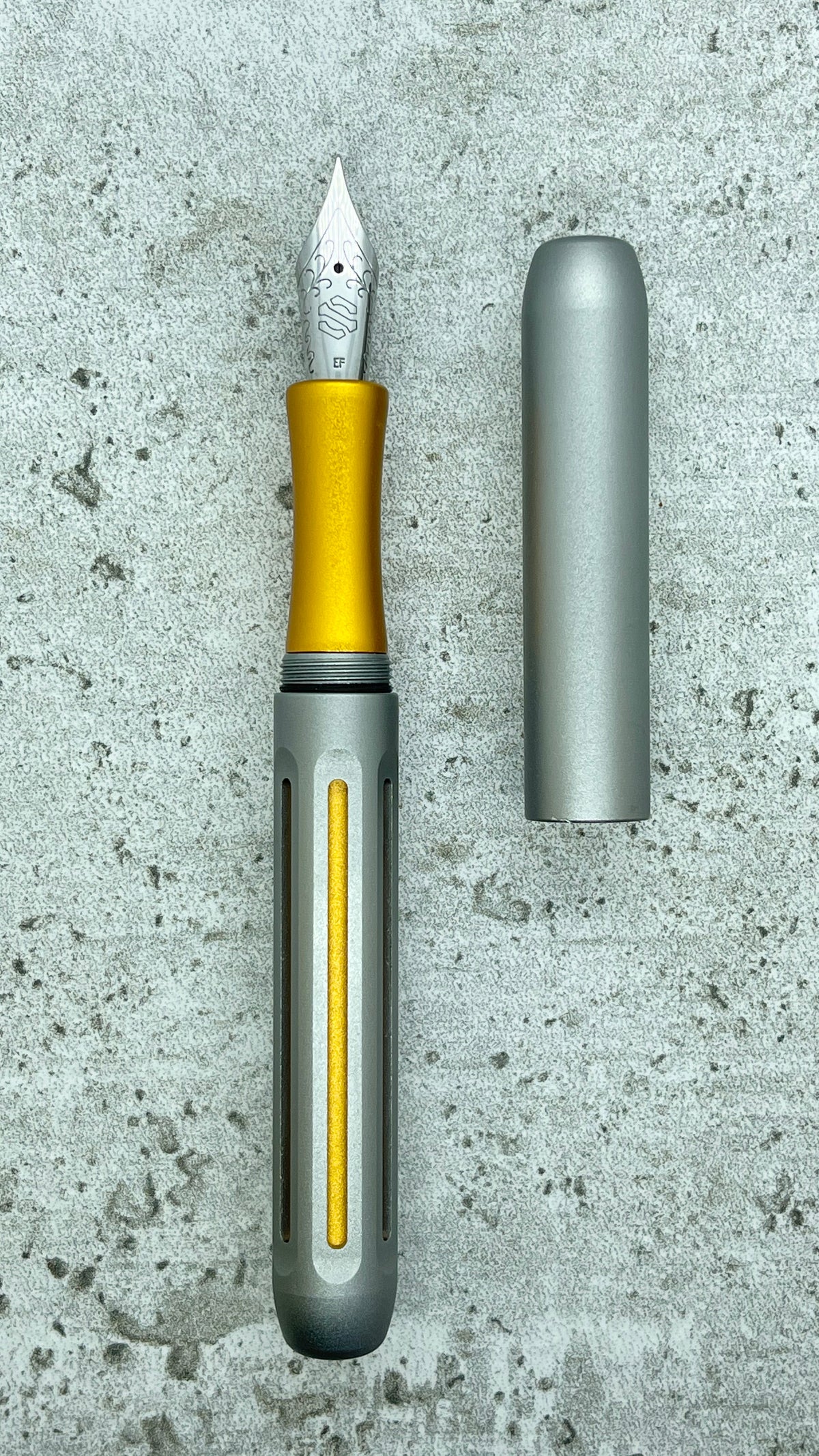 Icon / Storm Grey (customize)