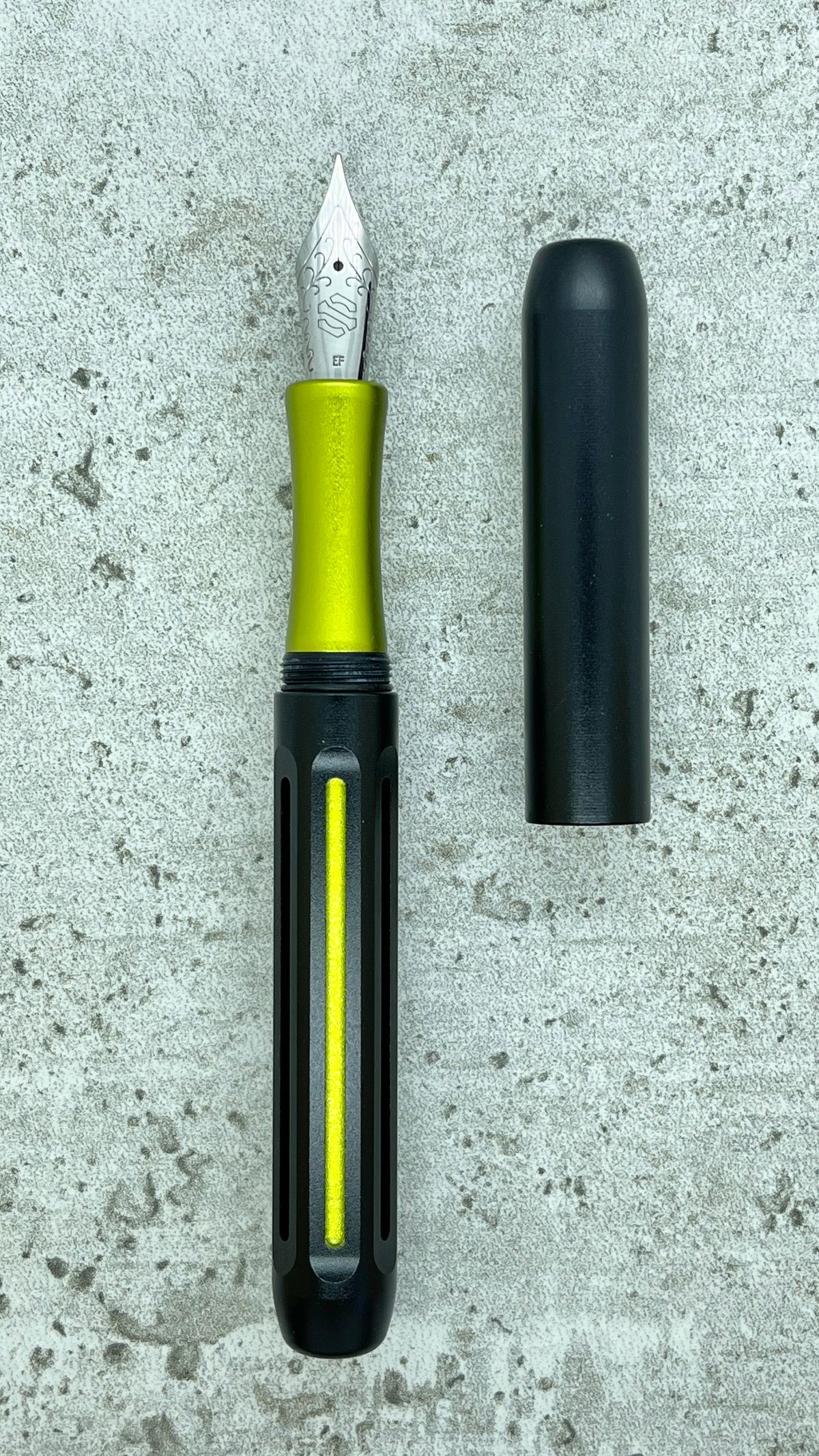 Icon / Black (customize)
