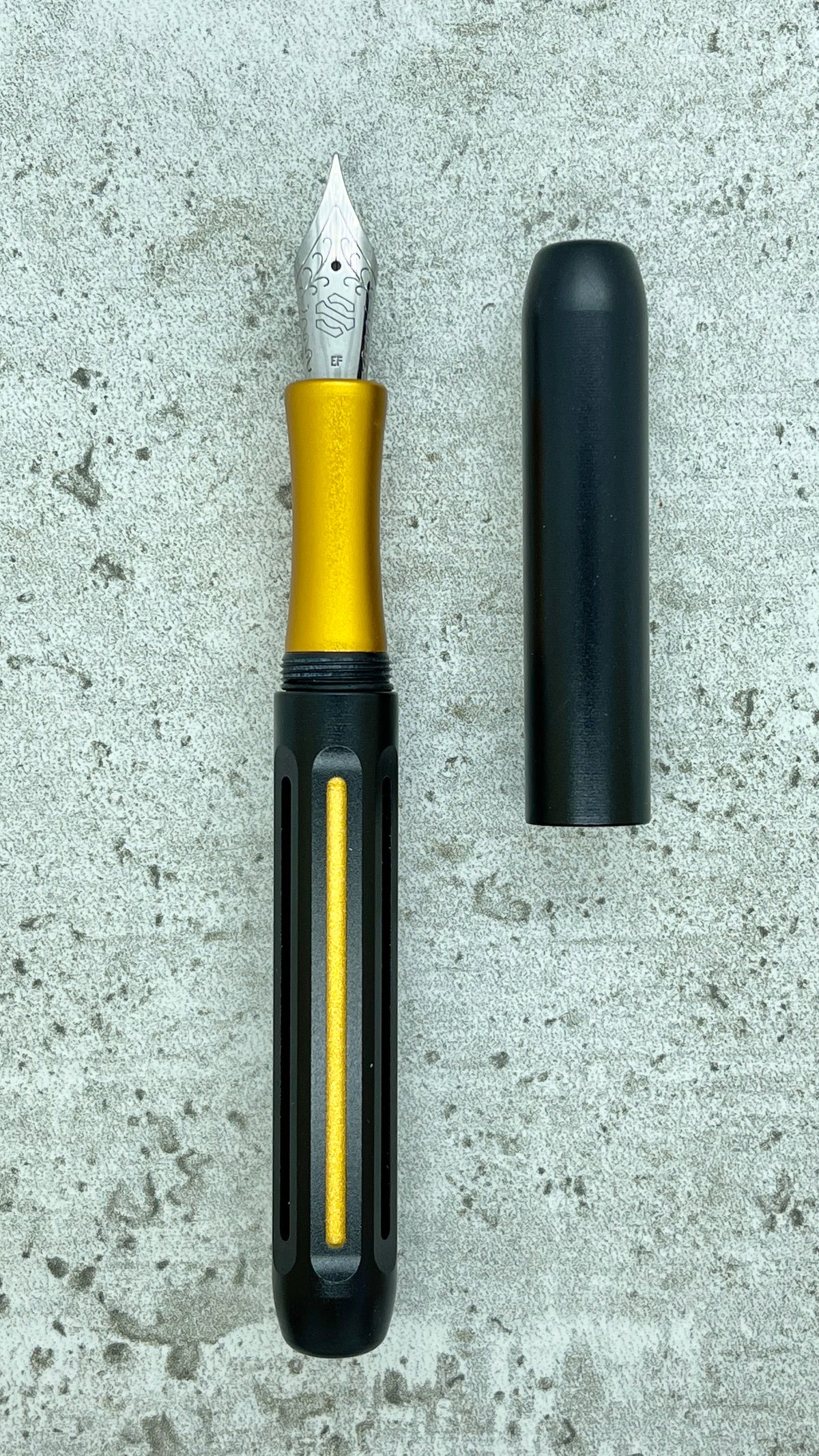 Icon / Black (customize)