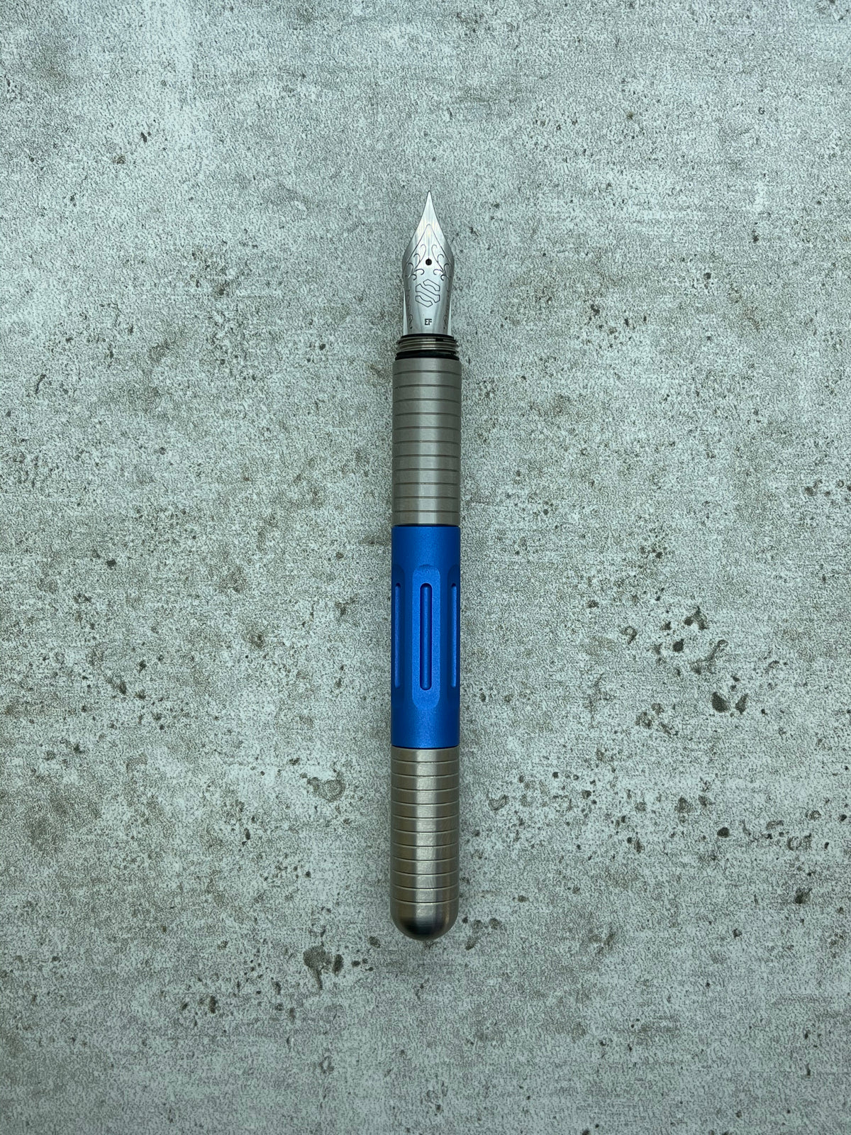 Axle S / Titanium (select color)