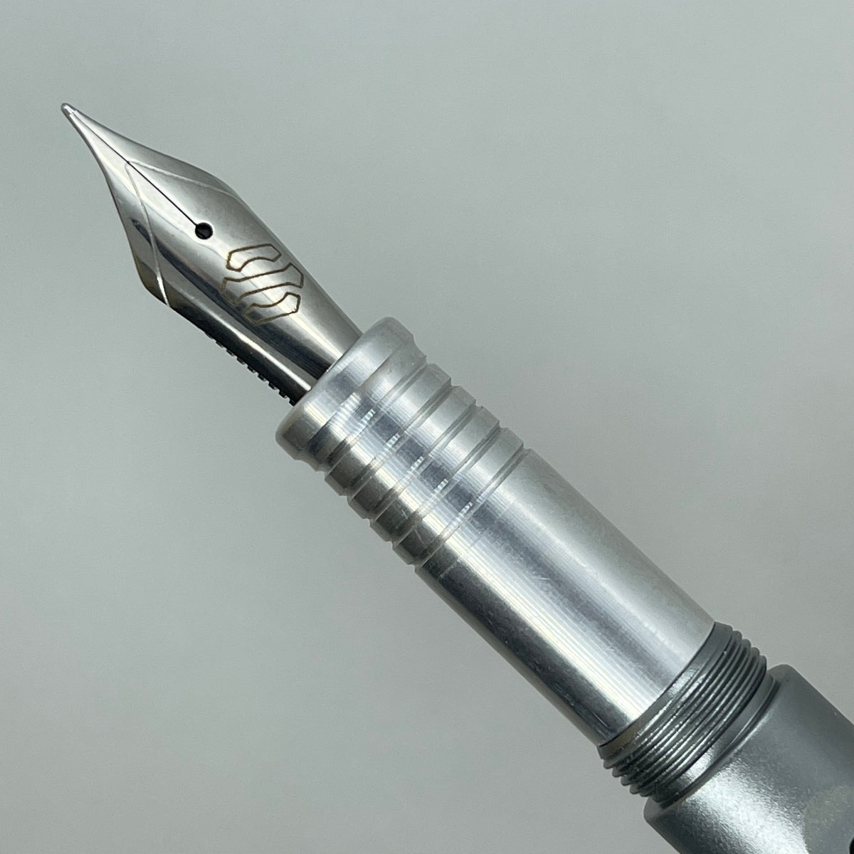Icon / Grip - Grooved