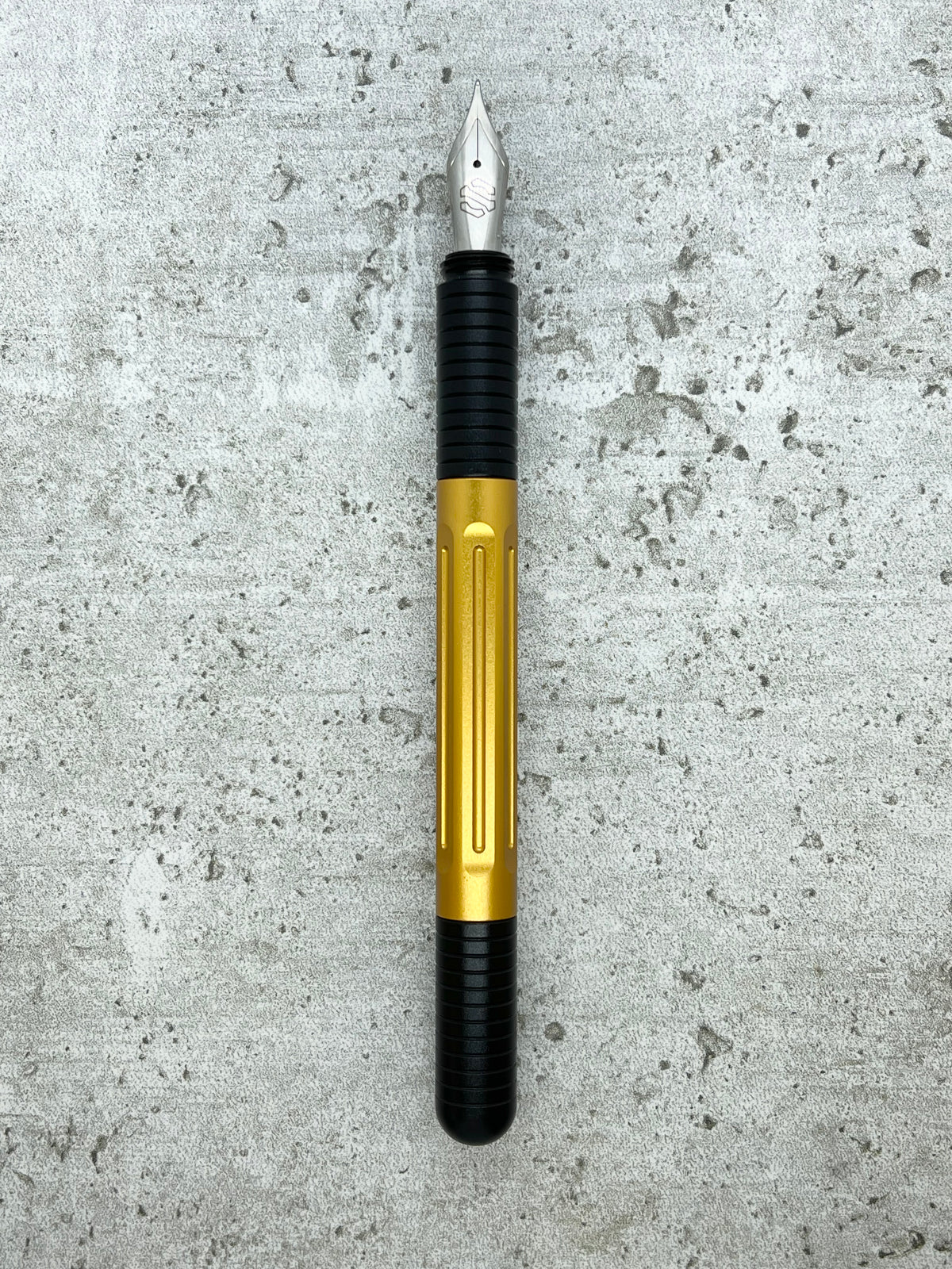 Axle / Aluminum (select color)