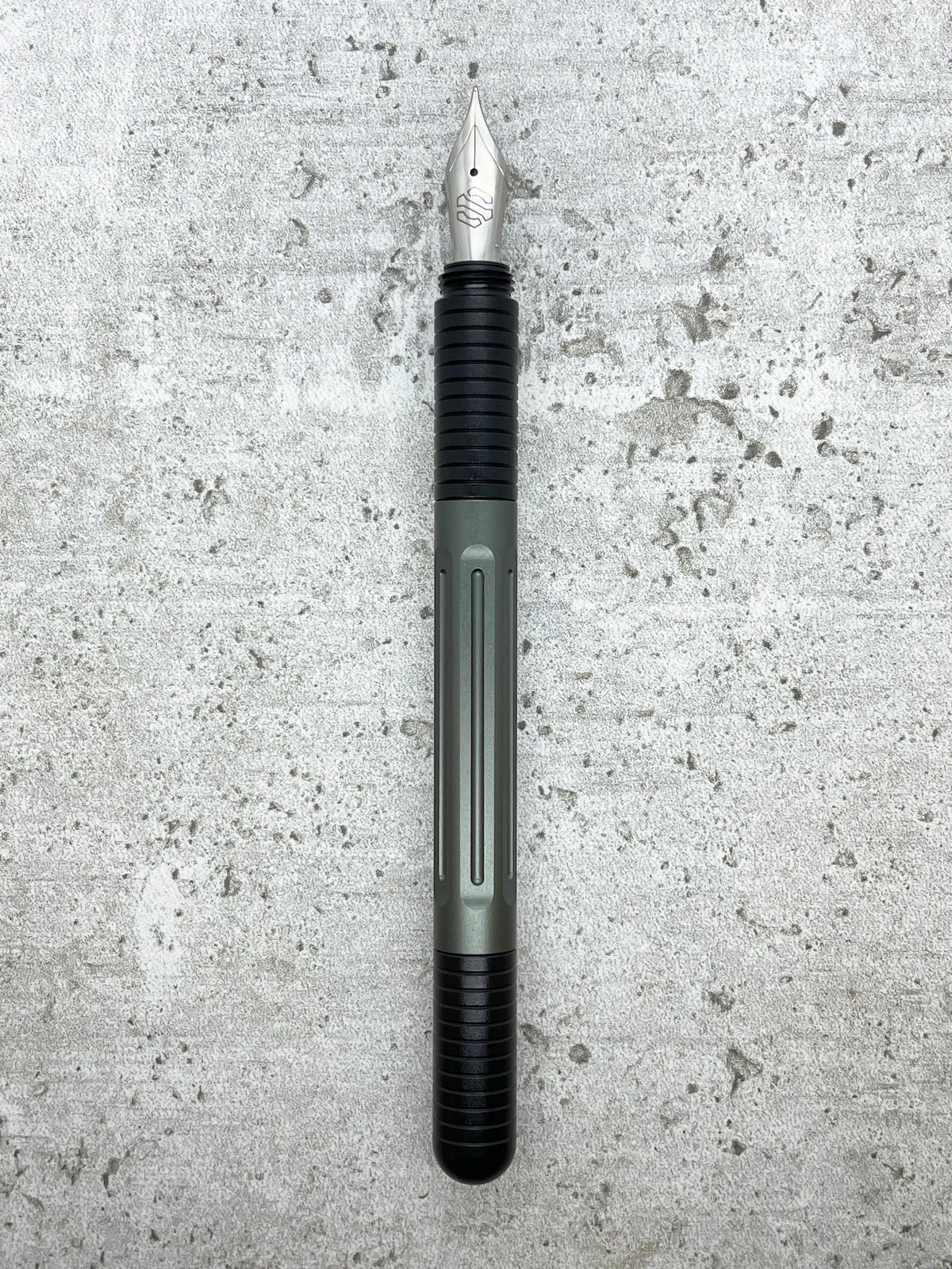 Axle / Aluminum (select color)