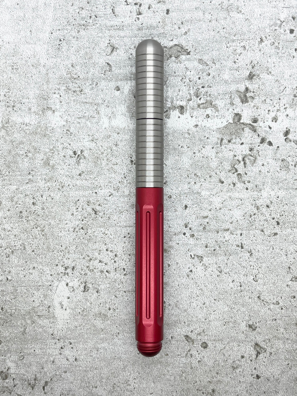 Axle / Titanium (select color)