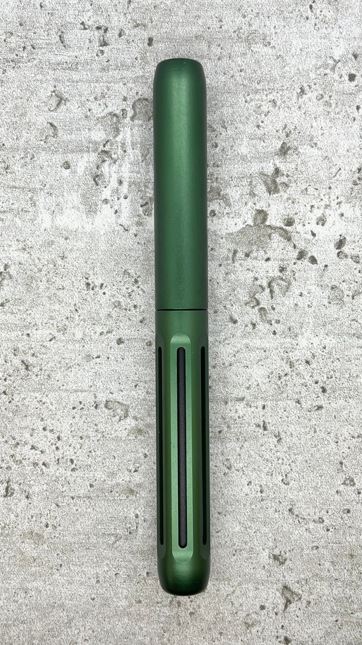 Icon / British Racing Green (customize)